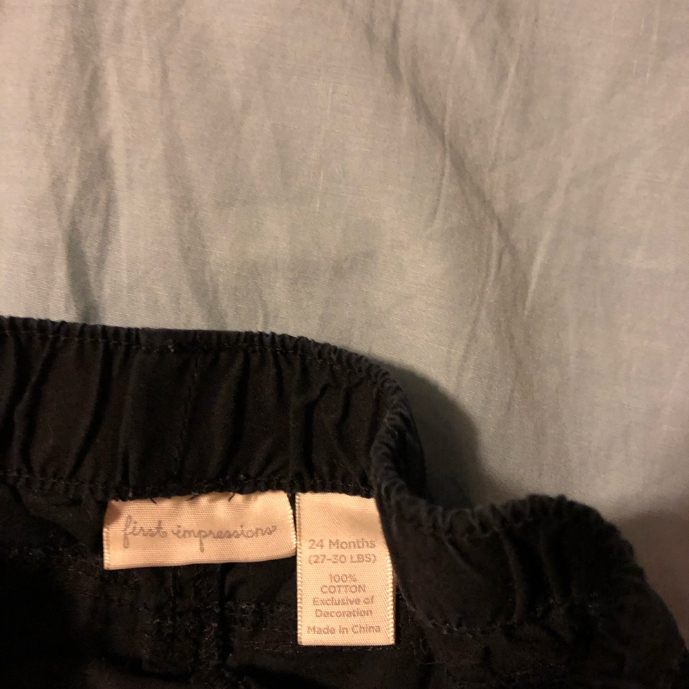 First Impression Shorts - Picture 2 of 2